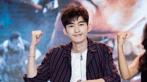 娱乐圈吃瓜张翰是谁呀,揭秘张翰的吃瓜之路