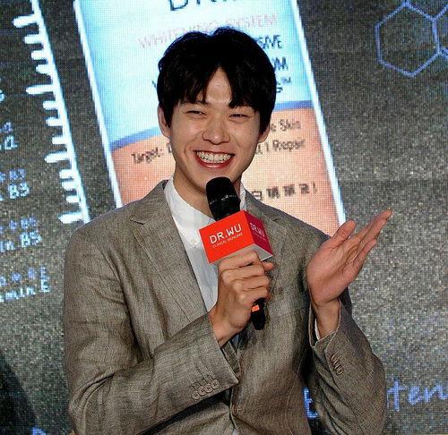 娱乐圈吃瓜第一线小说