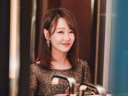 娱乐吃瓜薛佳凝视频大全,笑料百出,欢乐无限